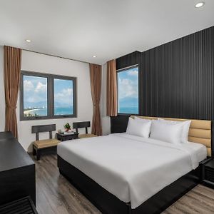 Alcove Da Nang Bay Boutique Hotel